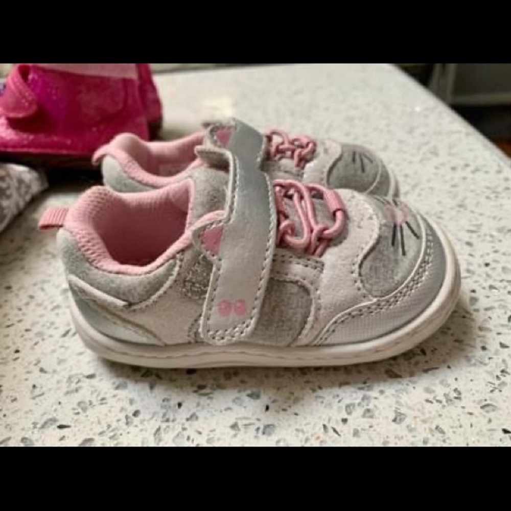 Stride Rite sneakers 4M